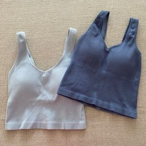 Set of 2 Crop Tops with sewn-in bra pads - Size M